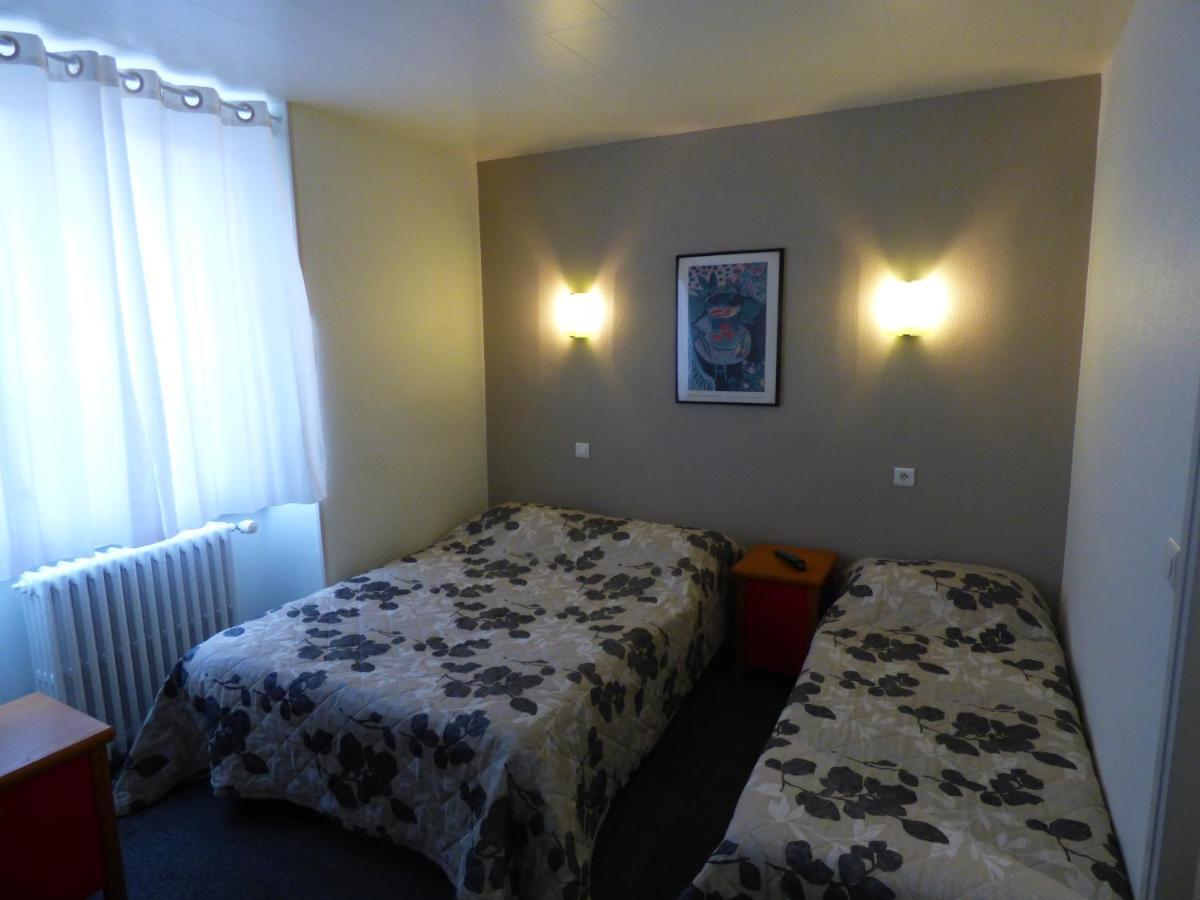 Auberge Des Avenieres Les Avenières 外观 照片