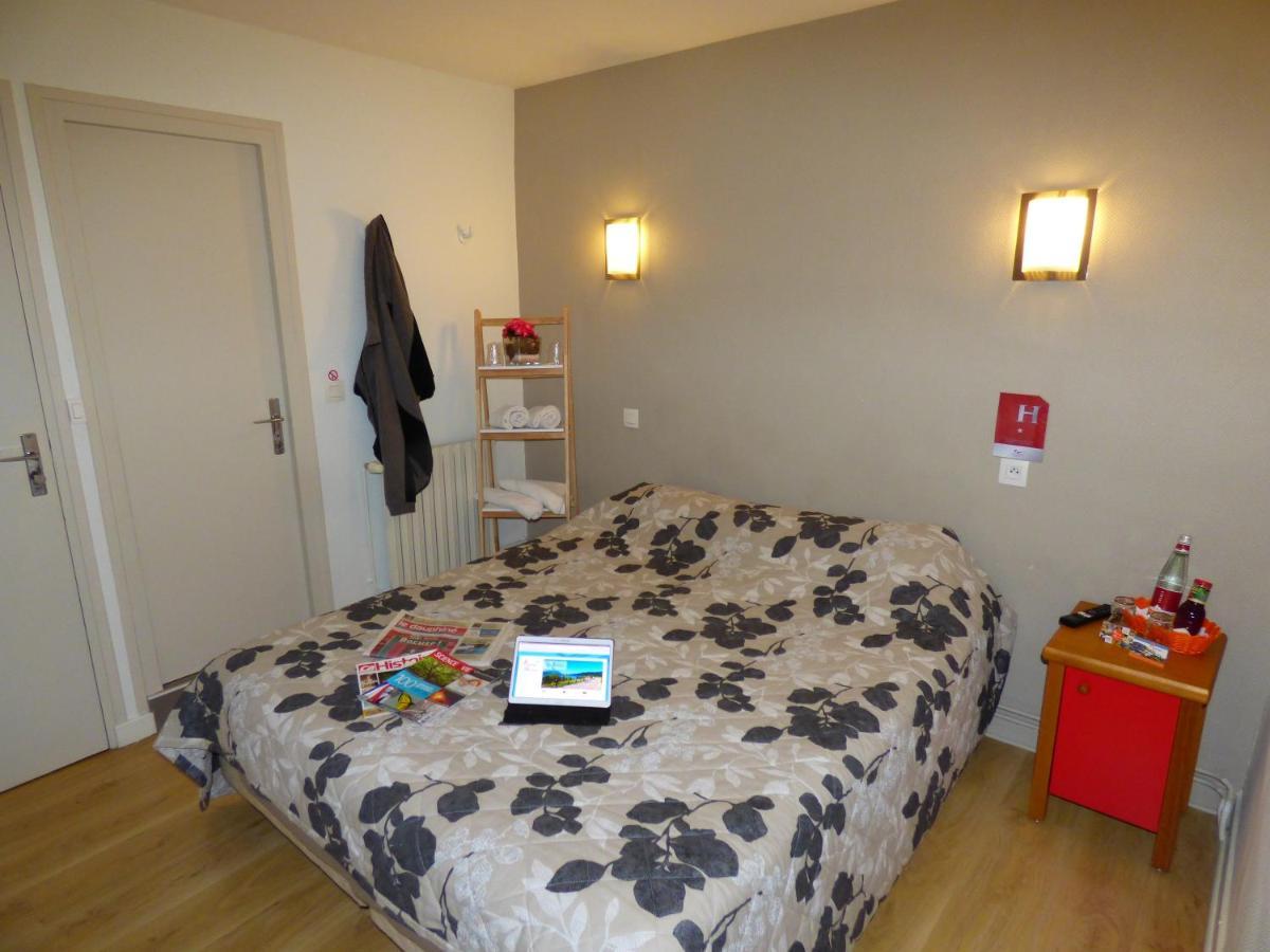 Auberge Des Avenieres Les Avenières 外观 照片